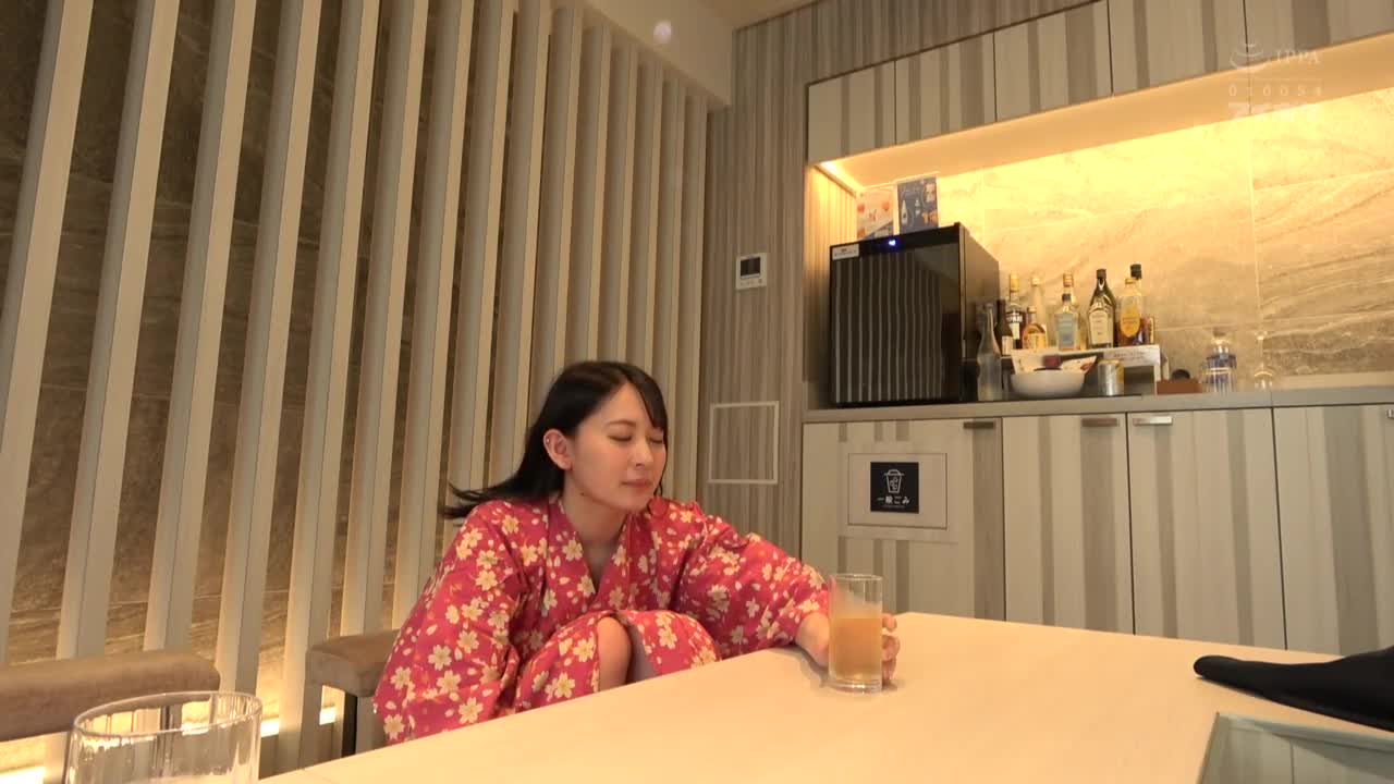 拍下知名巨乳女優私下做愛的真實紀錄 梓光莉 - AV大平台 - 中文字幕，成人影片，AV，國產，線上看