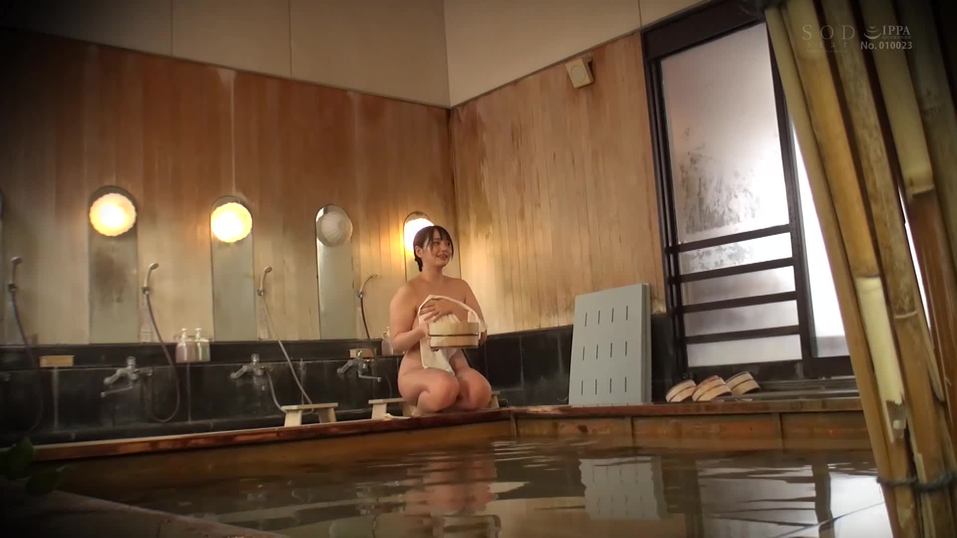 來過箱根湯本溫泉的小渕百奈（24歲），何不嘗試只用毛巾進入男浴呢？難的 - 戀渕桃奈 - AV大平台 - 中文字幕，成人影片，AV，國產，線上看